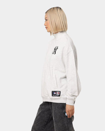 Majestic Athletic Women's New York Yankees Bat Wing Half Zip Crop Crewneck White Marle