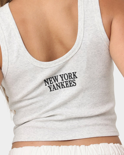 Majestic Athletic Women's New York Yankees Muscle Rib Scoop Back Vest T-Shirt White Marle