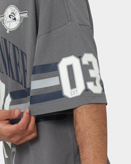 Majestic Athletic New York Yankees Champion Arch Stripe Oversized T-Shirt Gunmetal Grey