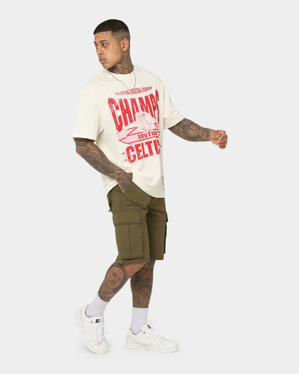 Mitchell & Ness Boston Celtics St Valentine's Day T-Shirt Unbleached