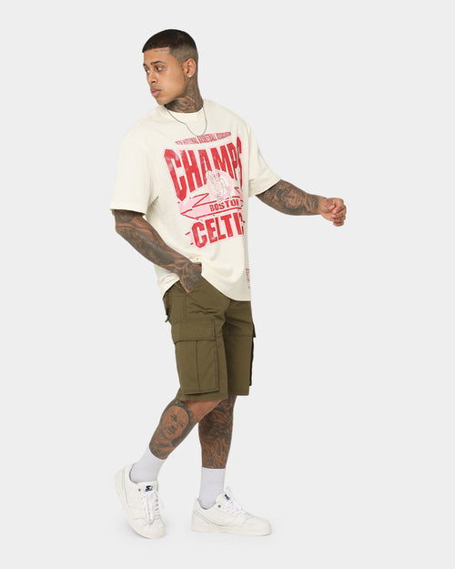 Mitchell & Ness Boston Celtics St Valentine's Day T-Shirt Unbleached