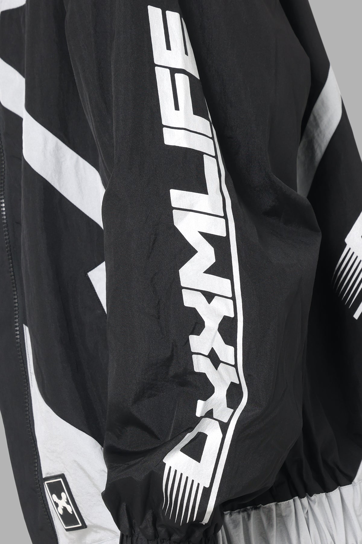 RIMARKジャケット Shop Black Mens Future Puma Archive Relaxed Full Zip Track Jacket