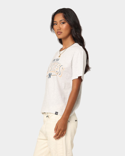 Majestic Athletic Women's New York Yankees Boxy T-Shirt Vintage White Marle