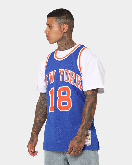 Mitchell & Ness Phil Jackson New York Knicks #18 '72-'73 Swingman Jersey Royal