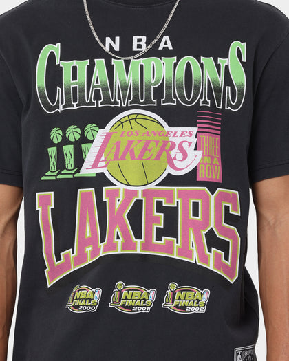 Mitchell & Ness Los Angeles Lakers '00-'02 Champions Neon Vintage T-Shirt Faded Black