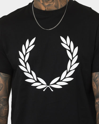 Fred Perry Badge Detail T-Shirt Black