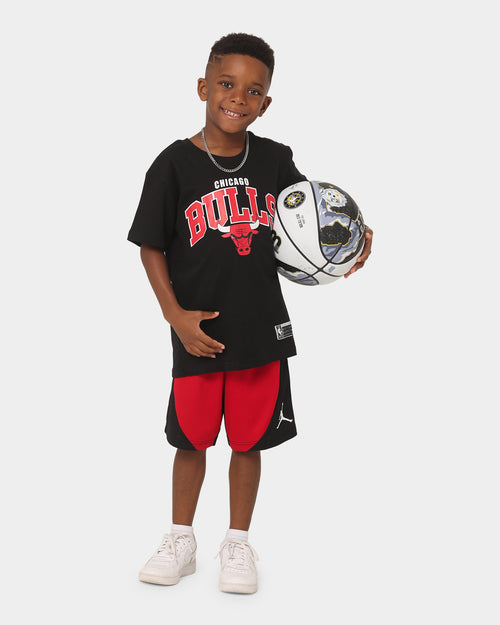 NBA Kids' Chicago Bulls NBA Team Arch T-Shirt Black