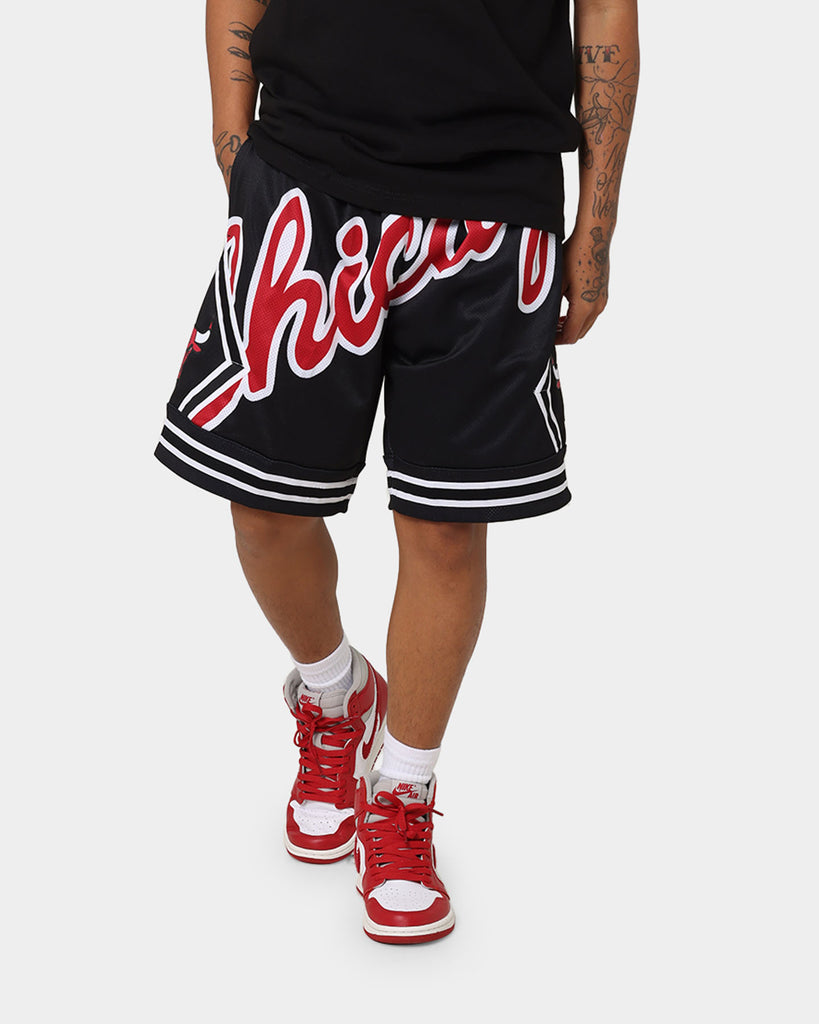 Chicago Bulls NBA Big Face Fashion Shorts 5.0 By Mitchell & Ness