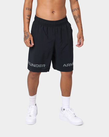 Under Armour Woven Graphic Wordmark Shorts Black / Pitch G