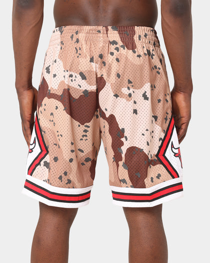 Mitchell & Ness Chicago Bulls Camo Ref Swingman Shorts Sand Camo