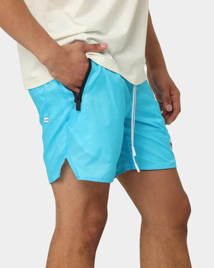 Carré Revolution Wear Shorts Baby Blue