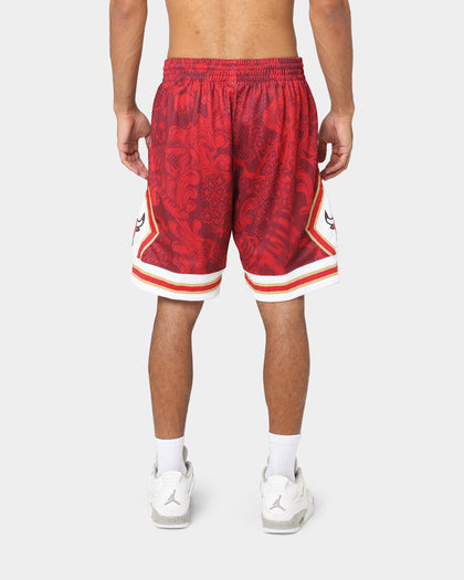 Mitchell & Ness Chicago Bulls CNY 4.0 Swingman Shorts Scarlet