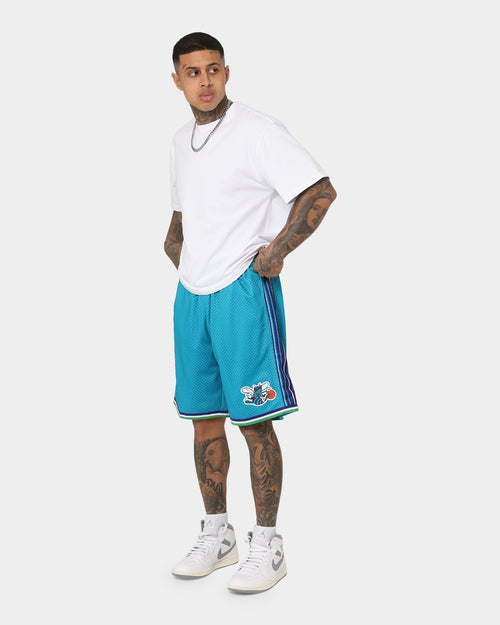 Mitchell & Ness Charlotte Hornets '99-00 Road Swing Shorts Teal