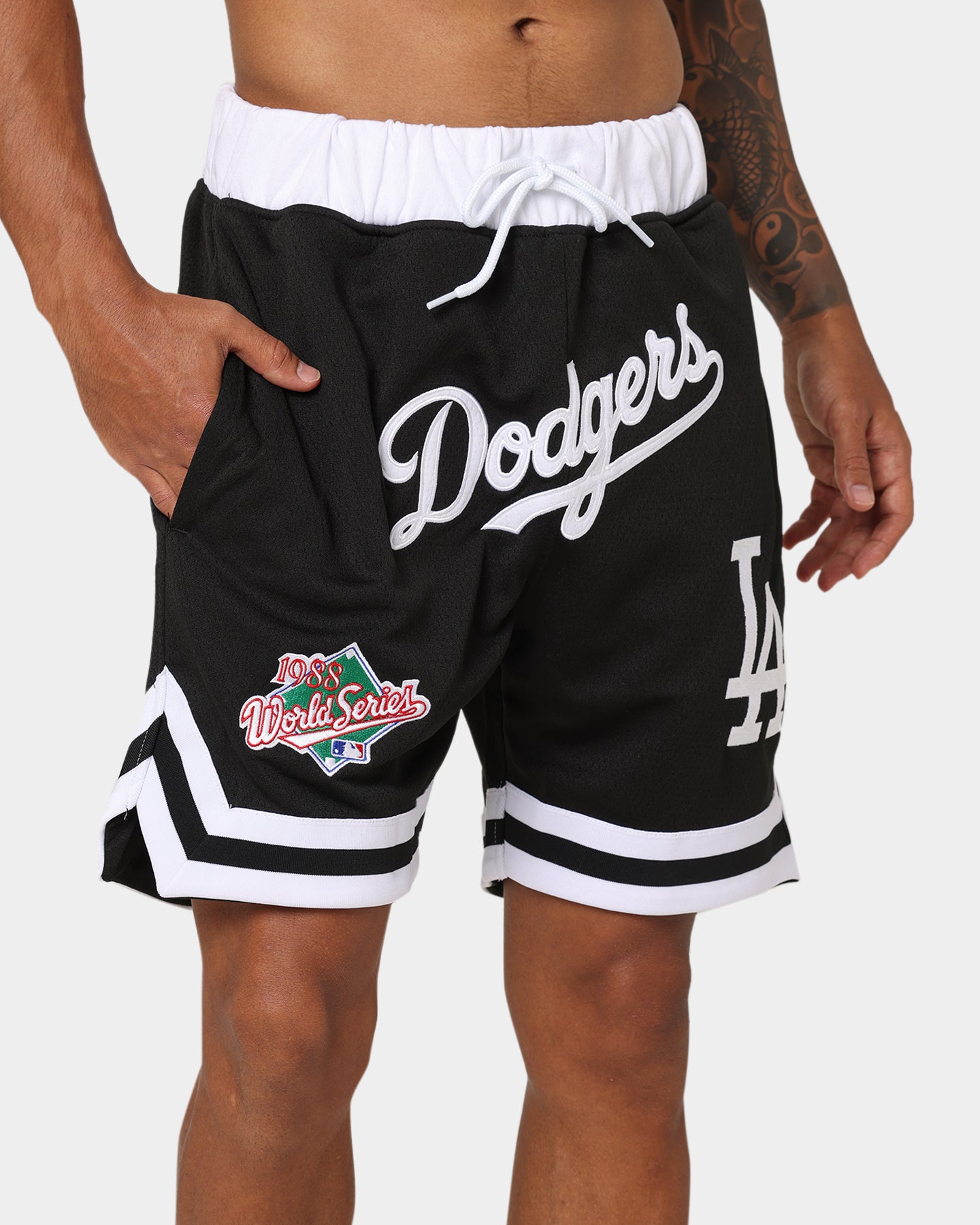 New Era Los Angeles Dodgers World Series Mesh Shorts Black