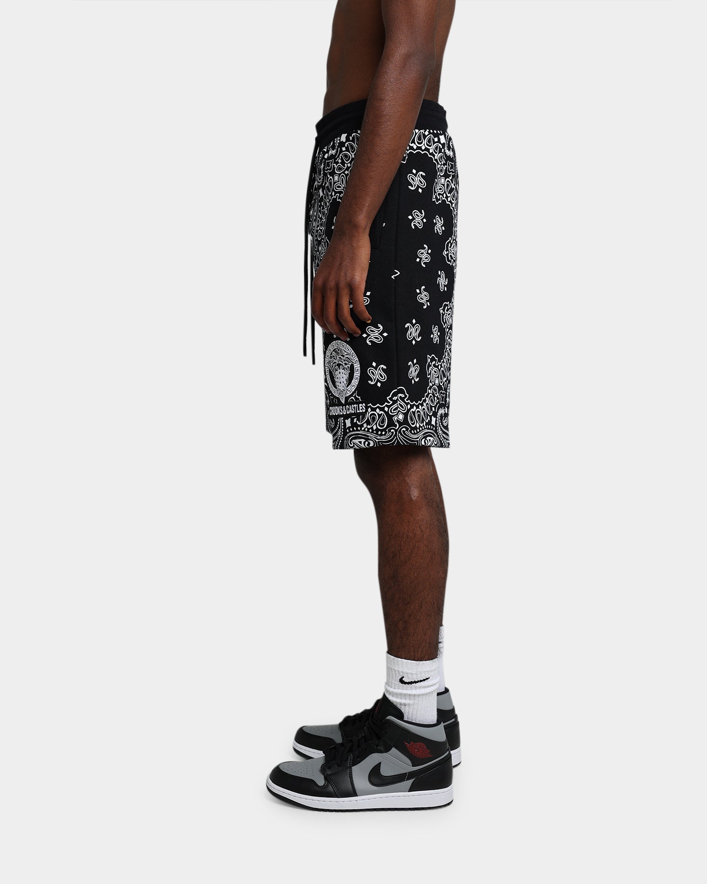 CROOKS&CASTLES×DEATH ROWRECORDS バンダナショーツ Crooks & Castles Bandana Core Shorts Black | Culture Kings US