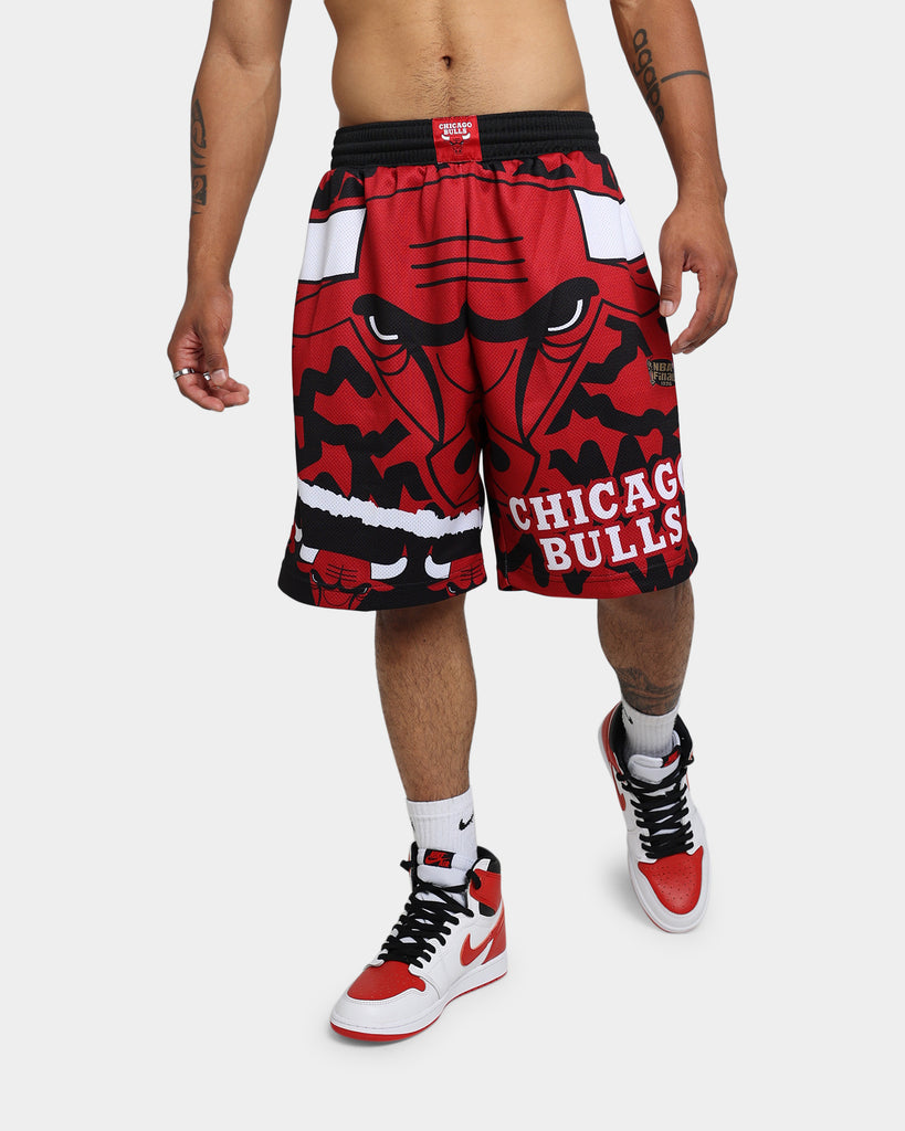 Chicago Bulls NBA Big Face Fashion Shorts 5.0 By Mitchell & Ness - Black -  Mens