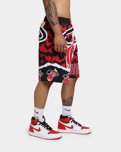 Mitchell & Ness Miami Heat Jumbotron 2.0 Sublimated Shorts Red