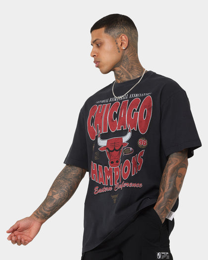 Mitchell & Ness Chicago Bulls 1997 T-Shirt Faded Black