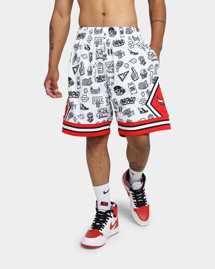 Mitchell & Ness Chicago Bulls 1997 Shorts White