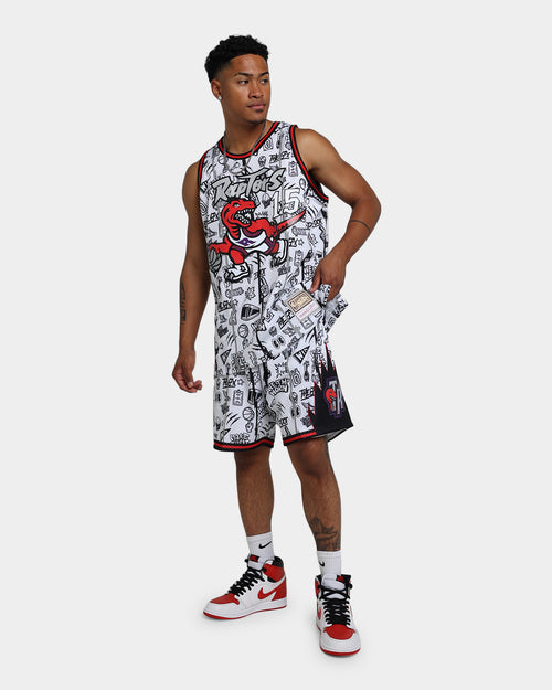 Mitchell & Ness Toronto Raptors 1998 Shorts White