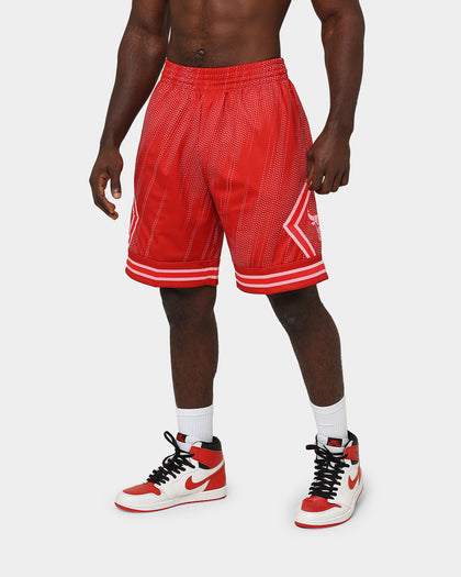 Mitchell & Ness Chicago Bulls '08-'09 'Triple Red' Swingman Shorts Red
