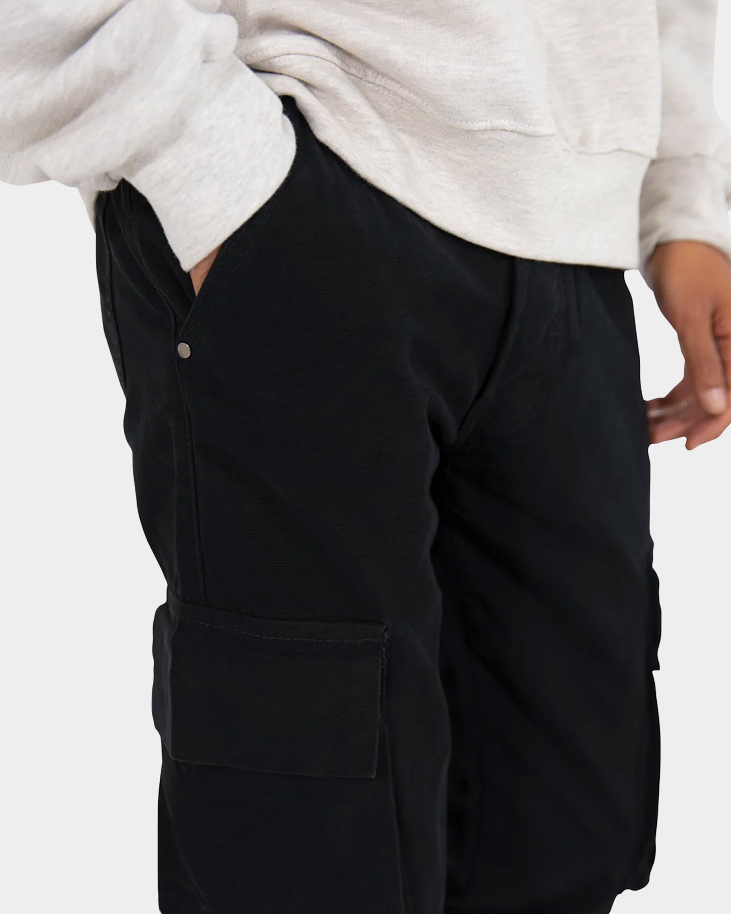 MNML V193 Cargo Snap Denim Jeans Black | Culture Kings US