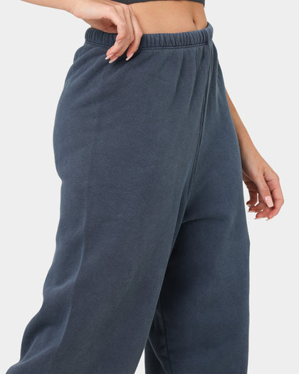 Joah Brown Women's Oversized Jogger Washed Navy