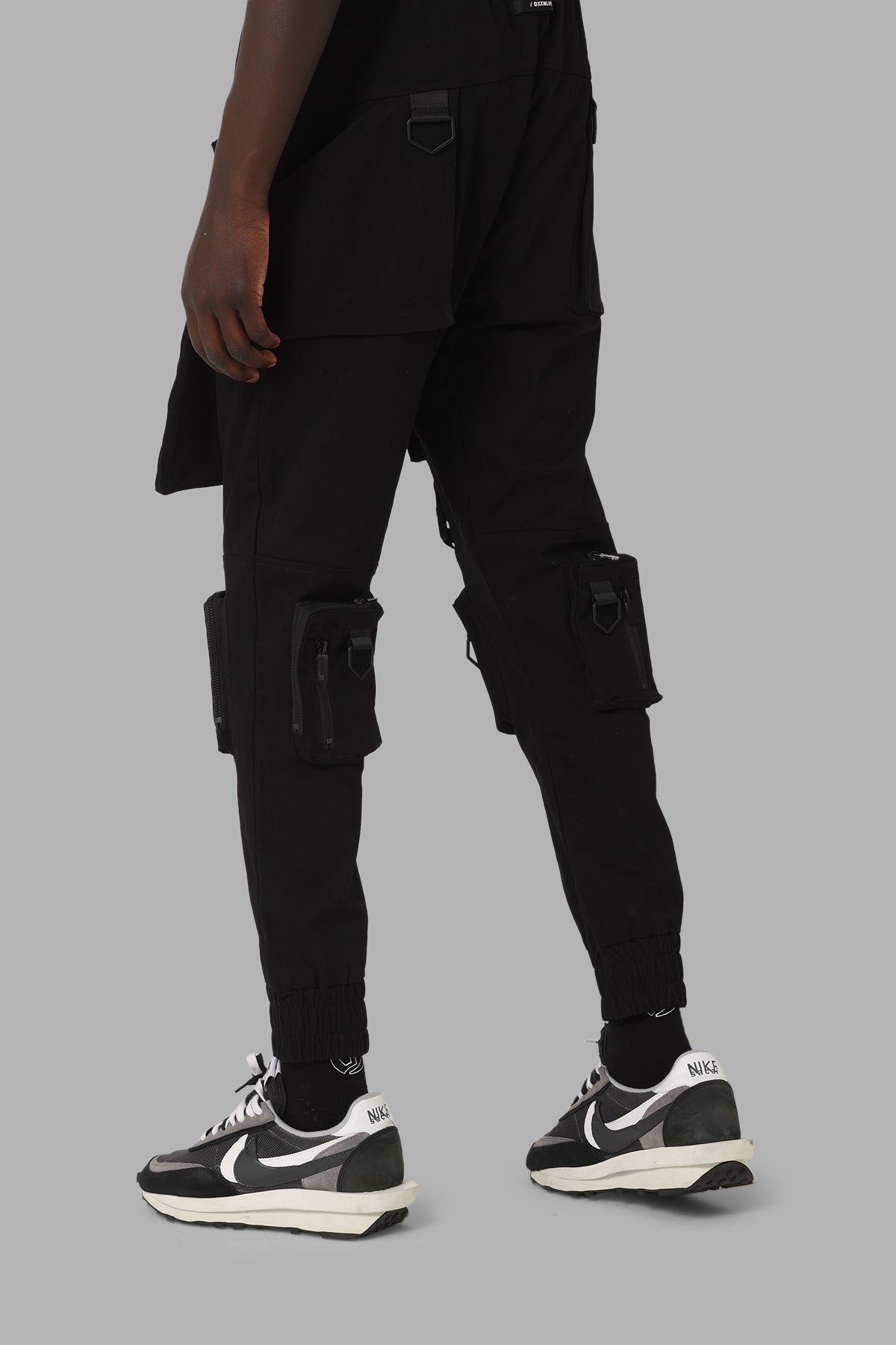 DXXMLife L-6 A Tactical Jxgger Black | Culture Kings US