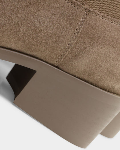 Saint Morta Nomad Pointy Toe Chelsea Boot Stone