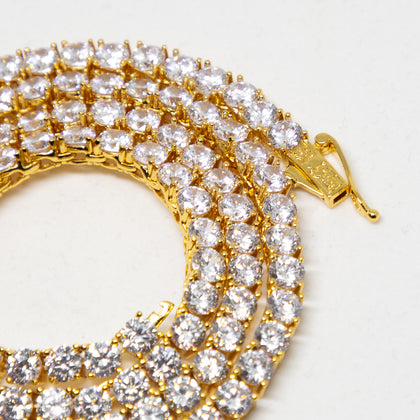 Saint Morta 24" Tennis Necklace Gold