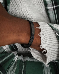 Saint Morta Numerical Bracelet Black