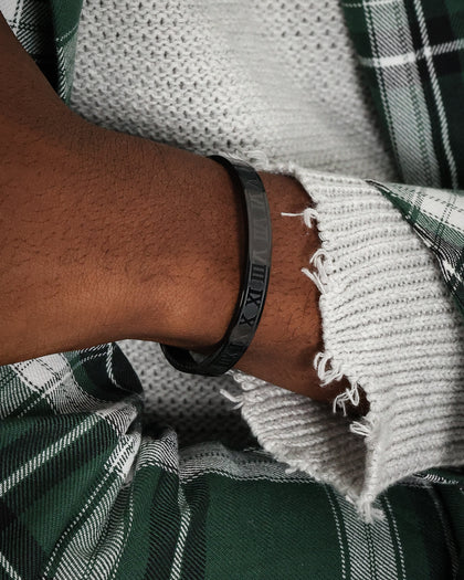 Saint Morta Numerical Bracelet Black