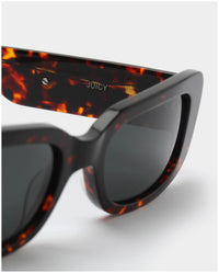 NUQE Men's Juicy Sunglasses Tortoise