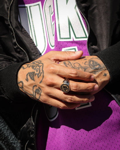 Wild For The Weekend Wildcats Coin Signet Ring (Medium) Gold