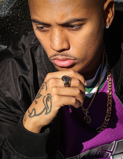 Wild For The Weekend Wildcats Coin Signet Ring (Medium) Gold