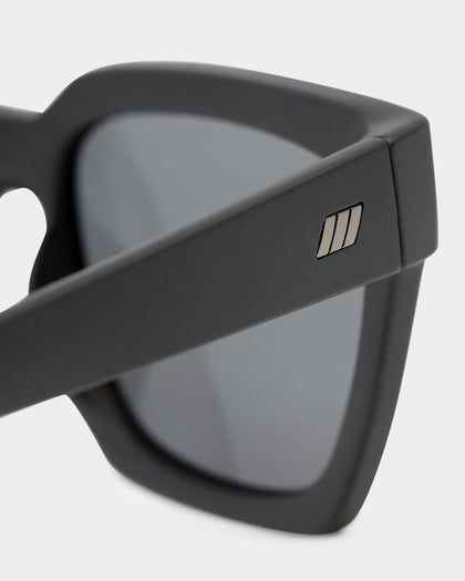 Le Specs Weekend Riot Matte Black
