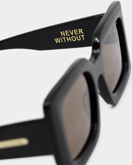NUQE Iggy Sunglasses Black/Gold