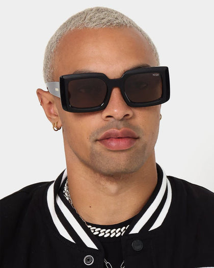 NUQE Iggy Sunglasses Black/Gold