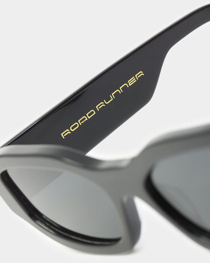 NUQE Road Runner Sunglasses Black/Gold