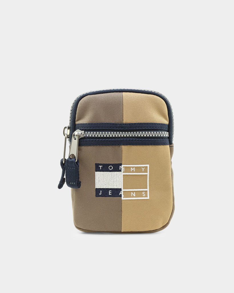 Tommy Jeans Heritage Pouch Khaki | Culture Kings US