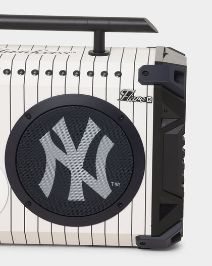 BumpBoxx New York Yankees Flare8 Bluetooth Boombox White/Navy