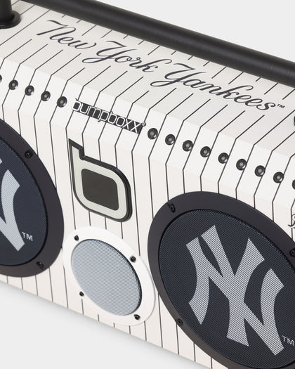 BumpBoxx New York Yankees Flare8 Bluetooth Boombox White/Navy