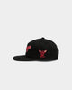 Mitchell & Ness Men's Chicago Bulls Classic 7 5 Panel Snapback Black/OTC