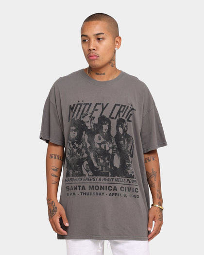 Motley Crue Men's Santa Monica Vintage T-Shirt Charcoal Wash