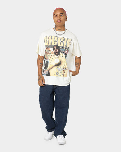 Notorious B.I. Biggie Magazine Cover T-Shirt Off White