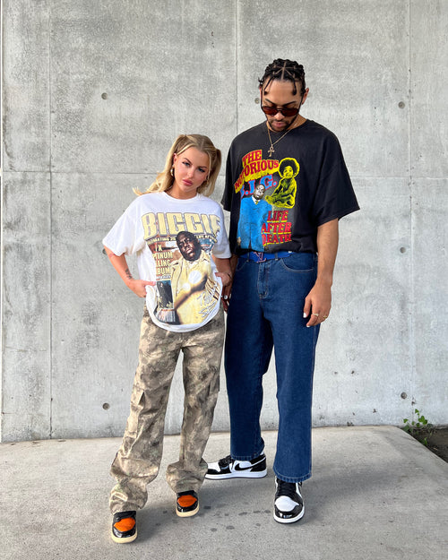 Notorious B.I. Biggie Magazine Cover T-Shirt Off White