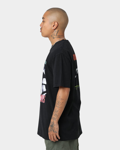 Guns N Roses She Used To Love Me T-Shirt Washed Black