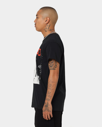 YUNGBLUD Universal Music X YUNGBLUD Stencil Photo T-Shirt Black