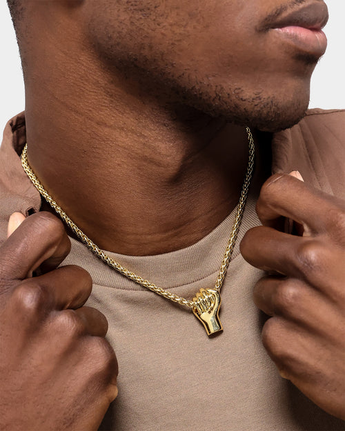 Saint Morta Hands of Men Necklace Gold