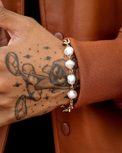 Wild for the Weekend Curb Chain Bracelet Gold